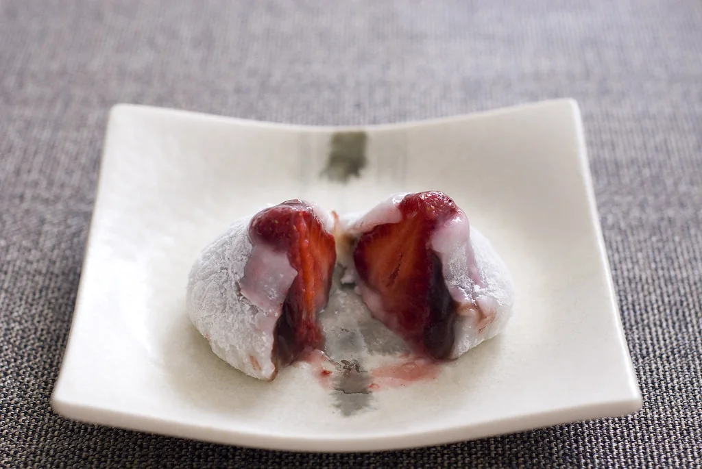 Daifuku z truskawką